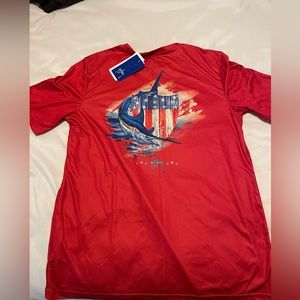 Men’s athletic shirt